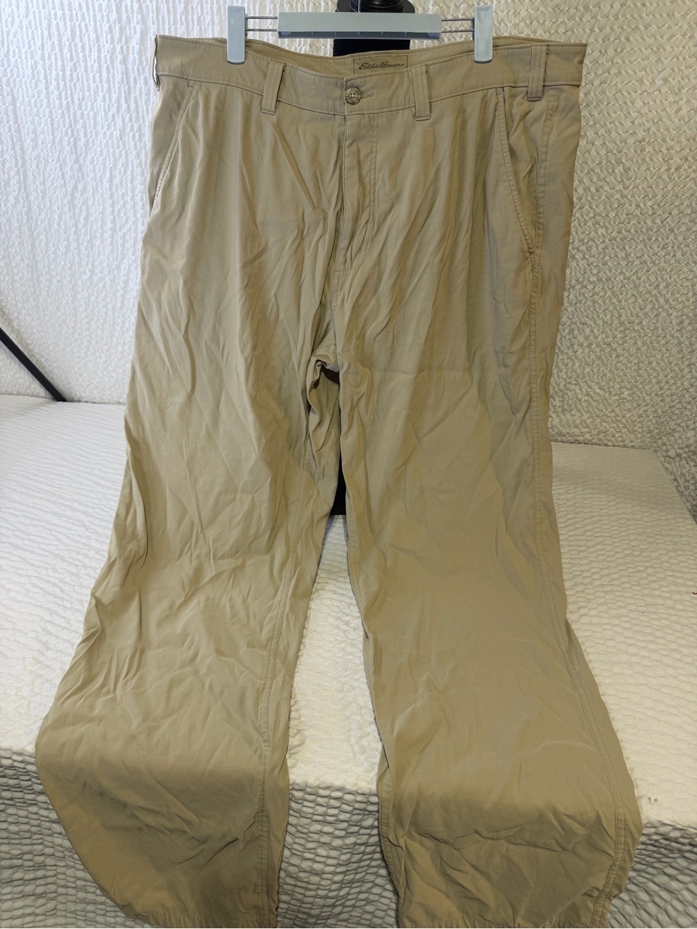 Eddie Bauer Men's Khaki Lightweight Chinos - Tan